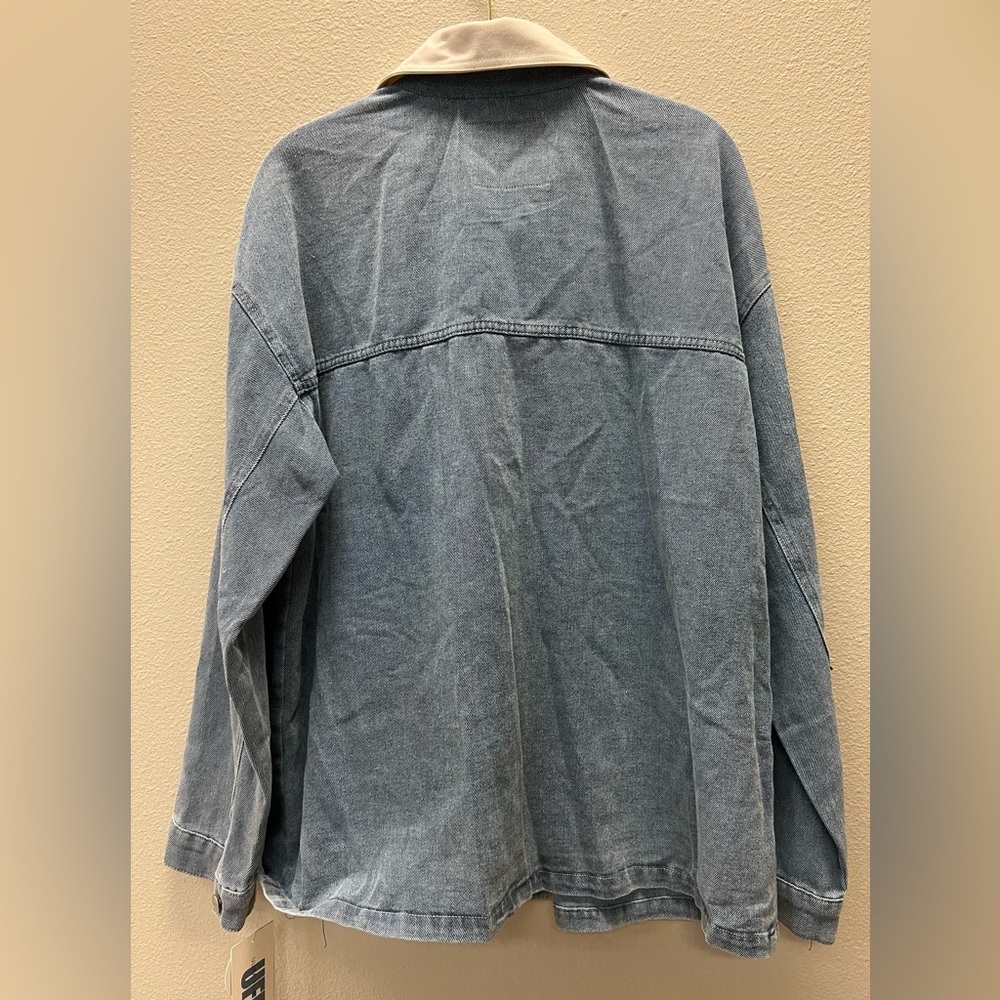 Ultra Flirt - Large - New With Tags - Light Blue Denim Barn Jacket  Cream Label - Picture 9 of 9